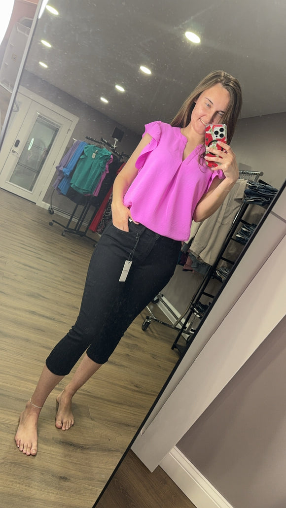 Judy Blue Mid-Rise Black Capri