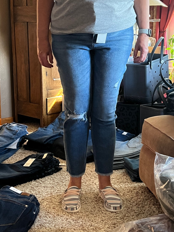 High Waisted Distressed Jeans